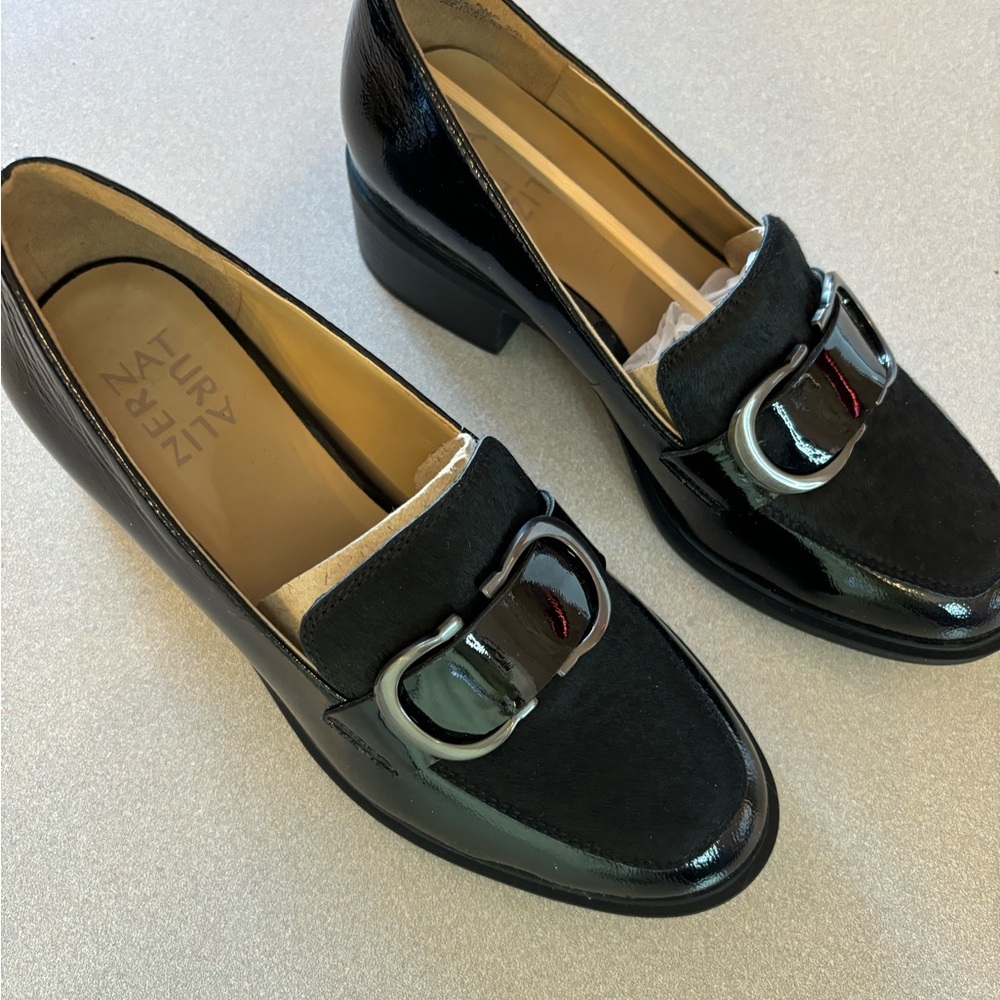 **-*SOLD*** NEW Naturalizer Patent Calf Hair Horse Bit Loafers
